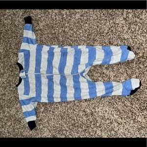 Onesie 0-3 mo